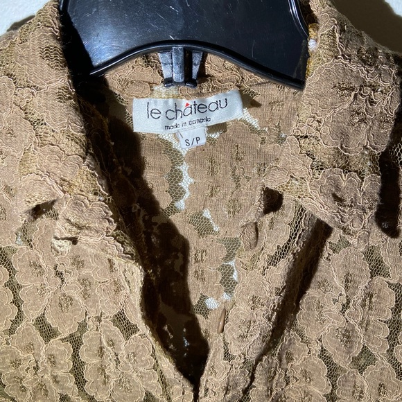 le chateau longsleeve lace. - Picture 3 of 3